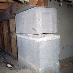 Collapsing crawl space support pillars Liberty